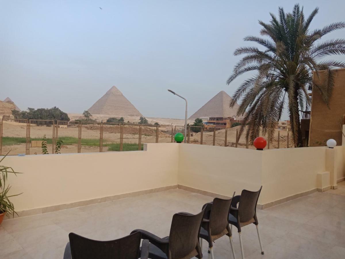Shahbor 2pyramids View